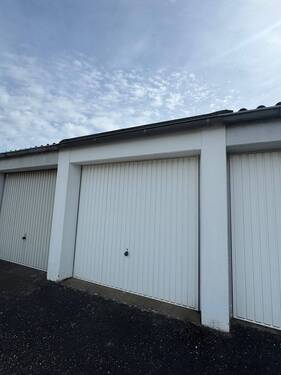 Garage - 