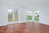 Wohnzimmer - Doppelhaushälfte mit 121,00 m&sup2; in Biendorf zur Miete