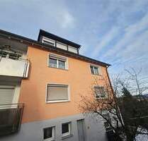 Gemütliche 2-Zi.-DG mit weitem Blick in ruhiger Lage - Heidenheim Innenstadt