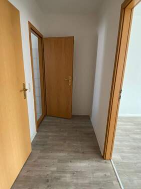 Flur - Etagenwohnung mit 48,00 m&sup2; in Gera zum Kaufen