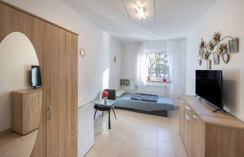 Kinderzimmer/Büro - 