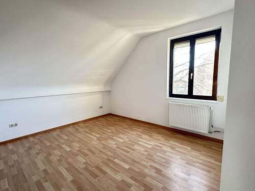 Wohnzimmer - 3 Zimmer Etagenwohnung zur Miete in Heitesheim