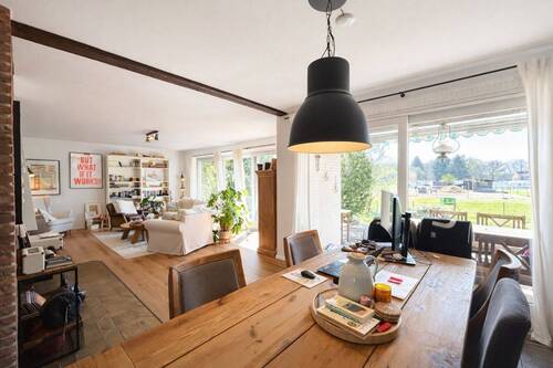 Wohn Essbereich mit Blick auf - 3 Zimmer Einfamilienhaus in Harmstorf