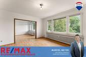Titelbild - große 5-Zimmer-Wohnung in der Innenstadt am Kanal mit Schwimmbad