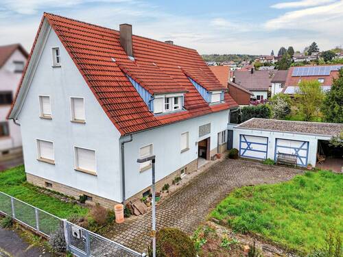 Zweifamilienhaus - Mehrfamilienhaus, Wohnhaus mit 170,00 m&sup2; in Keltern zum Kaufen