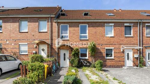 Außenansicht 2 - Wohnen in ruhiger Lage: Reihenhaus mit Garten und Abendsonne