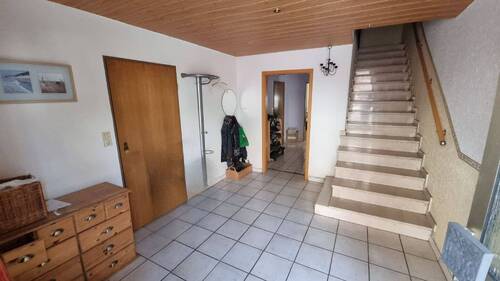 Bild 2 - 6 Zimmer Einfamilienhaus zum Kaufen in Bacharach-Steeg