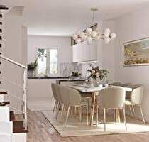 Reicheneckhaus mit großen Garten in unmittelbarer Nähe zur Allacher Lohe, ausgeführt im KfW-40-Standard. - München Allach-Untermenzing