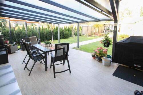 Überdachte Terrasse - Einfamilienhaus mit 153,30 m&sup2; in Petershagen/Eggersdorf zum Kaufen