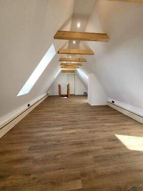 Dachgeschoss Ansicht 3 - 