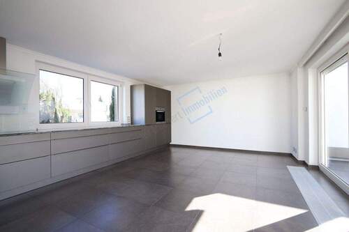 EINBAUKÜCHE - 3 Zimmer Mehrfamilienhaus, Wohnhaus in Mörfelden-Walldorf