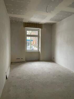 Schlafzimmer 3 - Etagenwohnung mit 92,00 m&sup2; in Hanau zur Miete