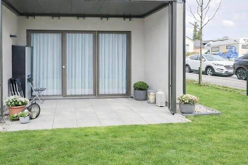 Überdachte Terrasse_gestagt - 