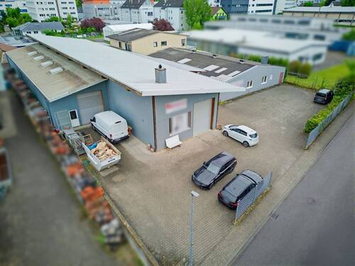 Badhausweg 18, 76307 Karlsbad 6 - Zukunftssicheres Gewerbe-Investment: Hallenkomplex mit flexiblen Nutzungsperspektiven