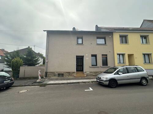 Außenansicht - 7 Zimmer Reihenendhaus zum Kaufen in Bad Sobernheim