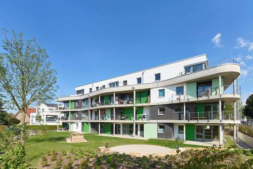  Ansicht des Westflügel - - 1 Zimmer Etagenwohnung zur Miete in Leopoldshöhe