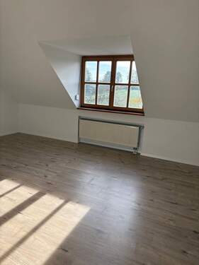 großes Schlafzimmer OG.JPG - 