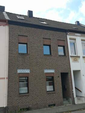 Ansicht 25.10.jpg - Einfamilienreihenhaus mit Anbau, Keller und Garten in verkehrsgünstiger Vorstadtlage