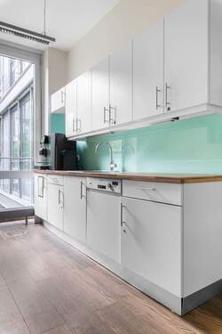 Property Image 6 - 