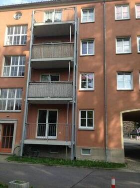 Hausansicht - 2 Zimmer Etagenwohnung in Chemnitz