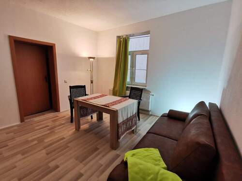 8 - Mehrfamilienhaus, Wohnhaus mit 310,00 m² in Königsee zum Kaufen