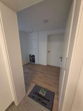 Eingangsbereich - 3 Zimmer Etagenwohnung in Boxberg Bobstadt