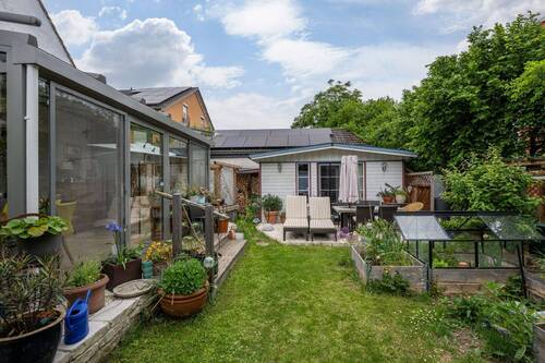 Der_gruene_Garten - 5 Zimmer Einfamilienhaus zum Kaufen in Fürstenfeldbruck