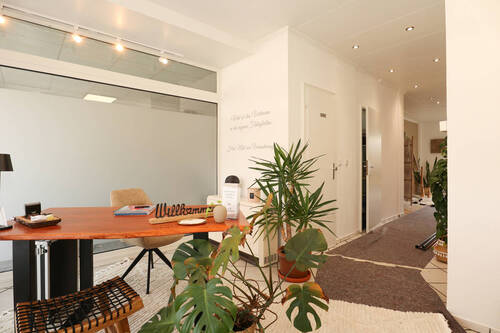 EG - Mehrfamilienhaus, Wohnhaus in Kaarst / Büttgen zum Kaufen