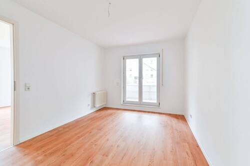 Schlafzimmer - Etagenwohnung mit 62,60 m² in Chemnitz zum Kaufen