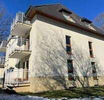 GERÄUMIGE WOHNUNG MIT BALKON UND CARPORT IM SCHÖNEN RABENSTEIN - Chemnitz Reichenbrand GERÄUMIGE WOHNUNG MIT BALKON UND CARPORT IM SCHÖNEN RABENSTEIN - Chemnitz Reichenbrand