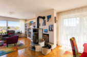 Kamin und Wohnbereich EG - 9 Zimmer Einfamilienhaus in Karlsruhe