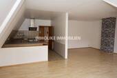 Küche und Wohnzimmer - 2 Zimmer Etagenwohnung in Bad Soden-Salmünster