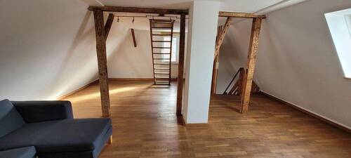 Wohnen im DG - 