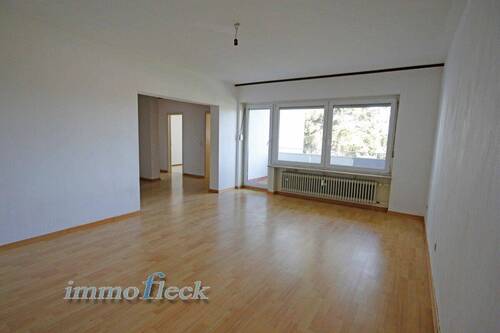 4 - Etagenwohnung mit 89,00 m&sup2; in Saarbrücken zum Kaufen