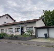 PraxisBüro mit Parkplätzen und auf Wunsch div. Einrichtungen - Gießen