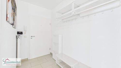 Diele - Etagenwohnung mit 108,40 m&sup2; in Perl zum Kaufen