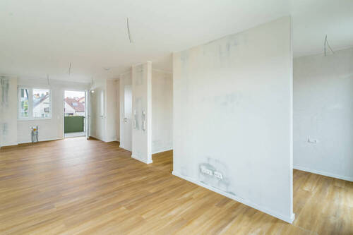 Wohn-/Schlaf-/Küchenbereich Bild III - Etagenwohnung mit 48,70 m² in Kürnach zum Kaufen