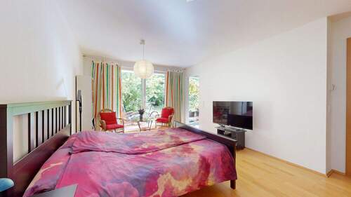 Zimmer I Ansicht II - 2 Zimmer Etagenwohnung in Frankfurt am Main