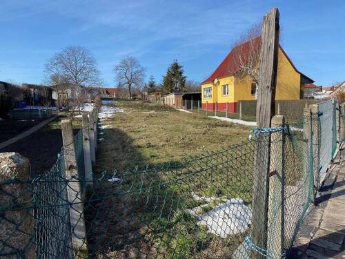 Grundstück - Grundstück zum Kaufen in Könnern