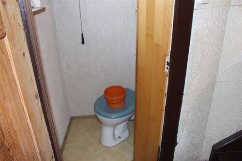 WC halbe Treppe - 