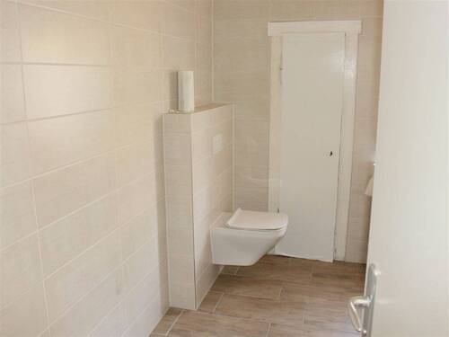 Bad/ WC - 