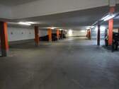 große Tiefgarage - 