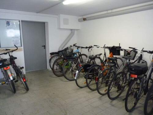 Fahrradraum vorhanden - 