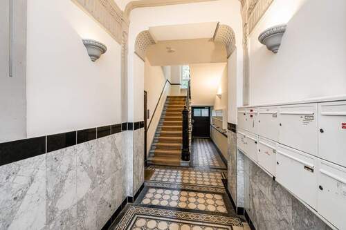 Eingangsbereich - 2 Zimmer Etagenwohnung zum Kaufen in Berlin