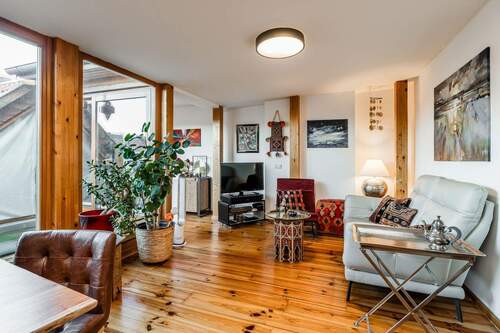 Wohnzimmer - 2 Zimmer Etagenwohnung in Berlin