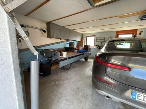 innen offene Garage - 
