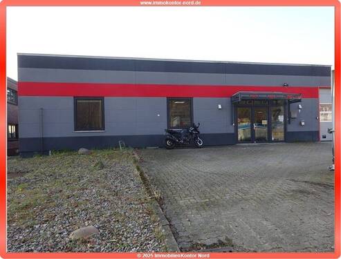 Haupteingang - Halleflächen für Lager + Produktion - mit Büro + Sozialräumen