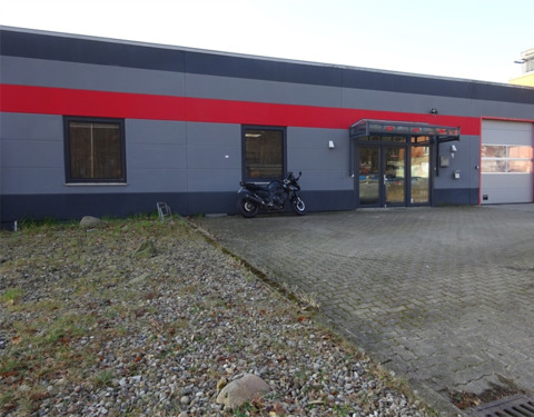 Ansicht_Front3 - Halle in Trittau