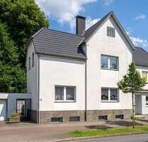 Zweifamilienhaus mit viel Potenzial in verkehrsgünstiger Lage von Dortmund-Brechten - Dortmund / Brechten