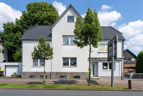 Frontansicht - 4 Zimmer Mehrfamilienhaus, Wohnhaus zum Kaufen in Dortmund / Brechten